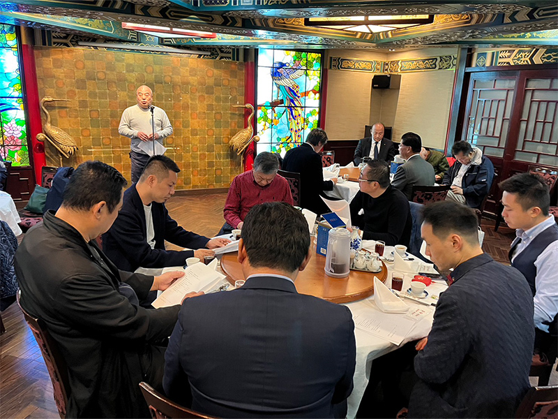 華僑総会理監事　懇親会開催